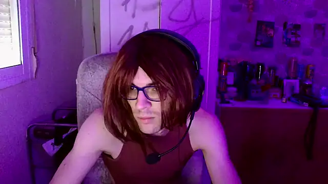 Snapshot of DairaxSissy_ chatting on November 2025 02:50:01 PM DairaxSissy online show from November 2025 02:50:01 PM