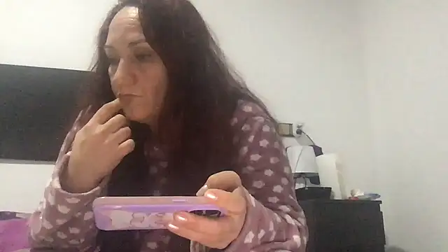 paula19800 online show from December 2025 12:03:02 PM