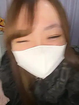 Snapshot of Moe_v_v chatting on November 2025 12:10:01 AM Moe v v online show from November 2025 12:10:01 AM