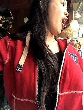 Mai lovely online show from November 2025 02:36:01 AM