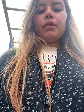 Snapshot of Violettt_hot chatting on October 2025 12:28:02 PM Violettt hot online show from October 2025 12:28:02 PM