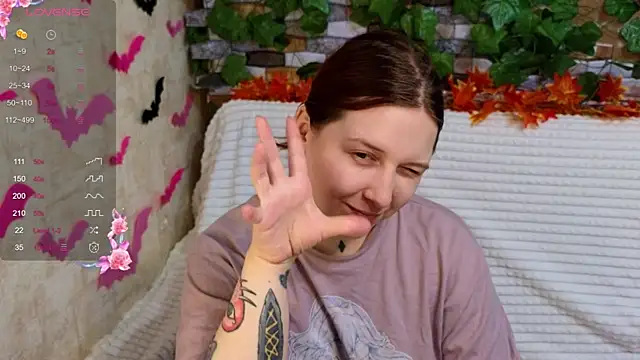 Snapshot of Belinda_Starlight chatting on October 2025 01:37:01 PM Belinda Starlight online show from October 2025 01:37:01 PM