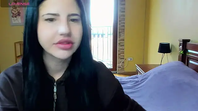 Snapshot of Malibu_J chatting on October 2025 07:54:01 AM Malibu J online show from October 2025 07:54:01 AM