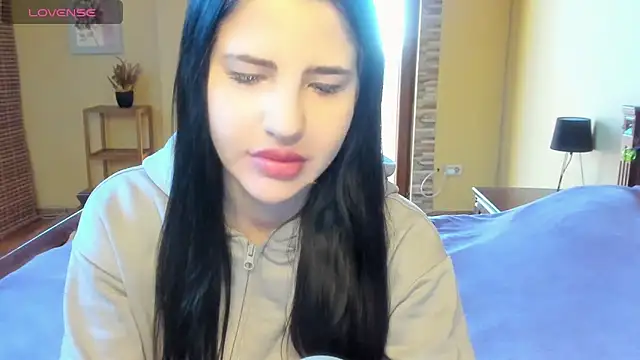 Snapshot of Malibu_J chatting on October 2025 07:42:01 AM Malibu J online show from October 2025 07:42:01 AM