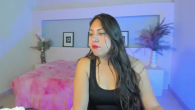 Snapshot of ZaraRosse7 chatting on October 2025 11:43:01 AM ZaraRosse7 online show from October 2025 11:43:01 AM