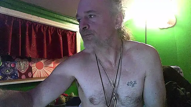 HippieDad333 online show from February 2026 02:38:01 AM