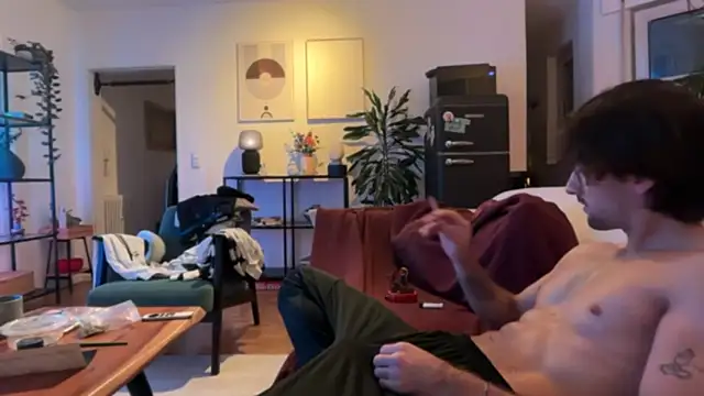 Snapshot of Passion-Frucht chatting on October 2025 10:44:01 PM Passion-Frucht online show from October 2025 10:44:01 PM