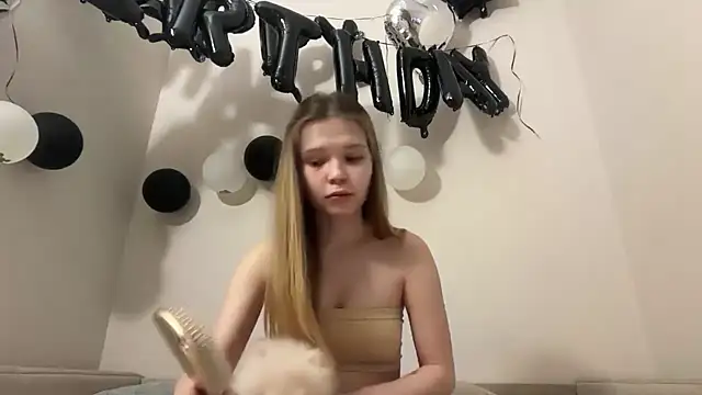 CandysRose online show from April 2026 09:19:01 PM