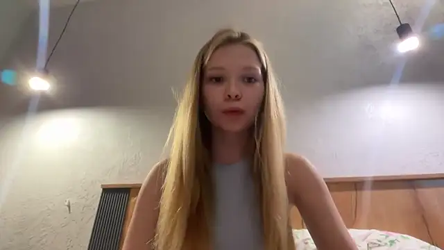 CandysRose online show from June 2026 12:34:02 AM