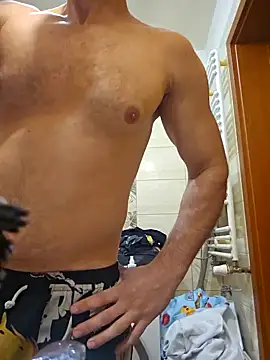 Ando1992 online show from December 2025 09:30:01 PM