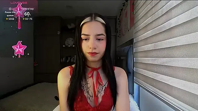 Kittyross online show from December 2025 05:29:01 PM