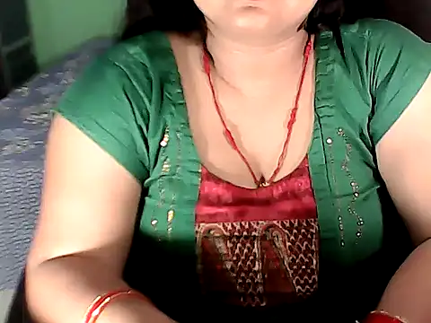 Snapshot of BABITA_KUMARII chatting on October 2025 05:24:02 PM BABITA KUMARII online show from October 2025 05:24:02 PM