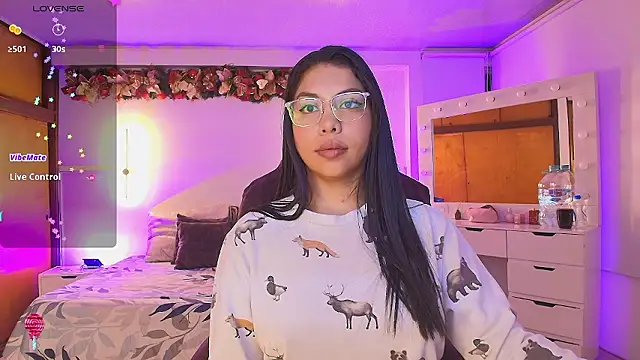 kloe28 online show from January 2026 04:14:01 AM