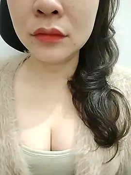 Girl Shy2000 online show from February 2026 12:10:01 PM