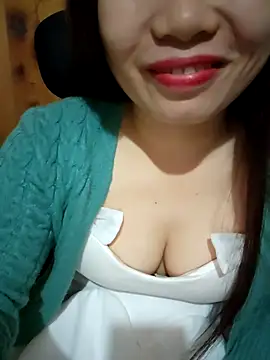 Snapshot of Meoweo_23 chatting on November 2025 12:53:02 PM Meoweo 23 online show from November 2025 12:53:02 PM