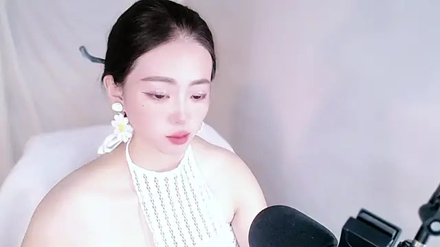 Snapshot of mitowato chatting on October 2025 03:46:02 PM mitowato online show from October 2025 03:46:02 PM