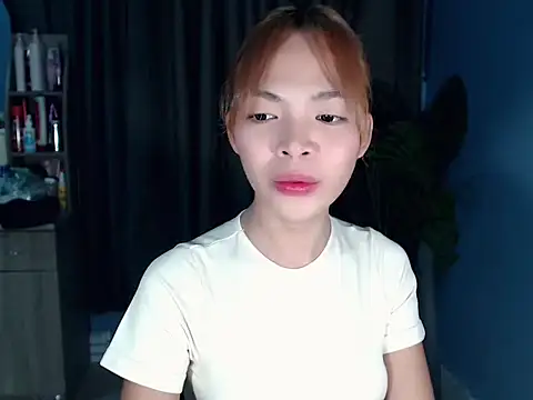 Snapshot of Asian_briee143xx chatting on April 2026 02:47:02 PM Asian briee143xx online show from April 2026 02:47:02 PM
