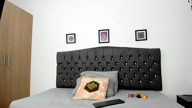 Snapshot of michellmorgans chatting on October 2025 11:31:02 AM michellmorgans online show from October 2025 11:31:02 AM