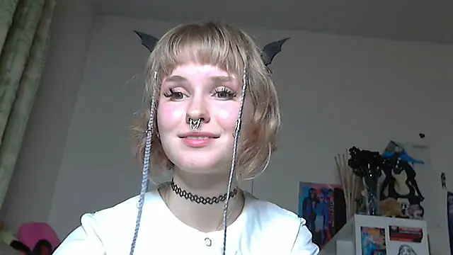 Paradoxy  online show from April 2026 08:55:02 PM