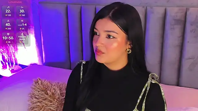 EmmaBlossom online show from October 2025 03:54:01 PM