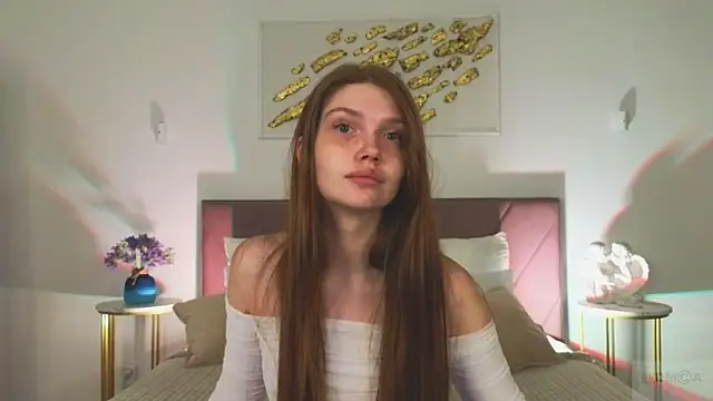 Nicole Broown  online show from April 2026 09:01:01 PM