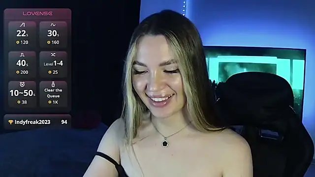 Snapshot of MissMaya__ chatting on October 2025 07:55:01 PM MissMaya online show from October 2025 07:55:01 PM