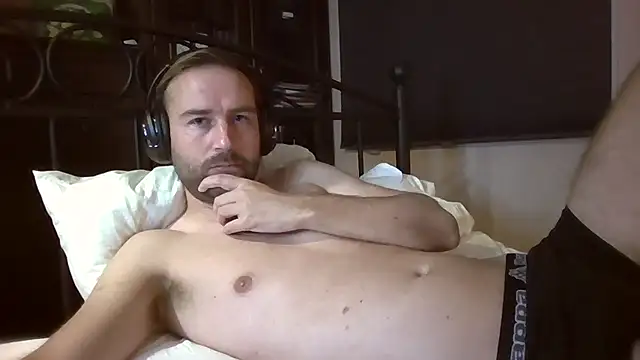 Snapshot of Naughty_Scandinavian100 chatting on September 2025 07:41:01 PM Naughty Scandinavian100 online show from September 2025 07:41:01 PM