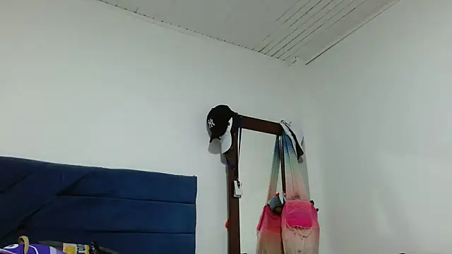 Snapshot of Maira_Diaz chatting on November 2025 03:44:02 PM Maira Diaz online show from November 2025 03:44:02 PM