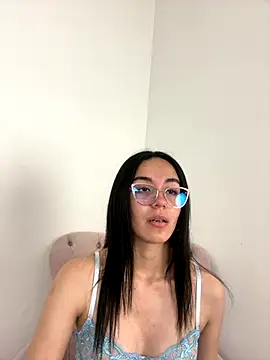 Snapshot of Liaa_sr chatting on October 2025 07:37:01 PM Liaa sr online show from October 2025 07:37:01 PM