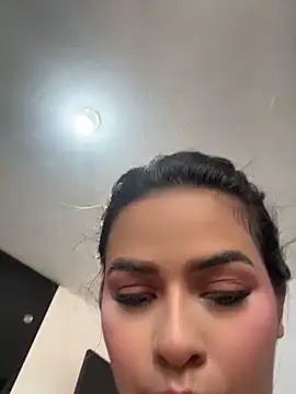 itsdanividarte online show from April 2026 09:06:02 PM