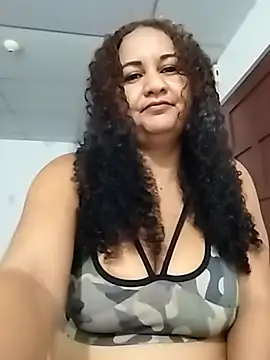 MEYBELLATINA online show from November 2025 09:24:02 PM