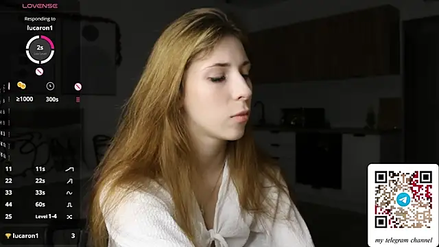 Snapshot of magnificent_Destiny chatting on December 2025 01:29:02 PM magnificent Destiny online show from December 2025 01:29:02 PM