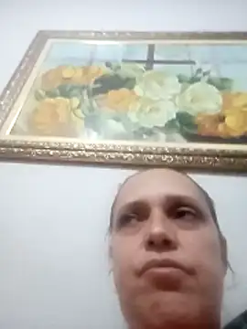 Crisribeiro online show from November 2025 01:22:02 AM