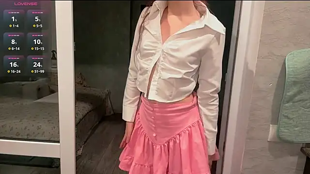 FawnDubler online show from October 2025 05:41:02 PM