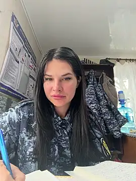 Snapshot of Alina_XXXX_ chatting on April 2026 10:32:01 AM Alina XXXX online show from April 2026 10:32:01 AM