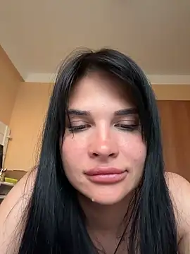 Snapshot of Alina_XXXX_ chatting on May 2026 04:26:01 PM Alina XXXX online show from May 2026 04:26:01 PM
