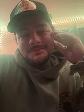 latenightguy online show from February 2026 01:04:02 AM