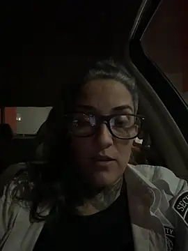 Snapshot of inkdmagz chatting on September 2025 05:00:02 AM inkdmagz online show from September 2025 05:00:02 AM