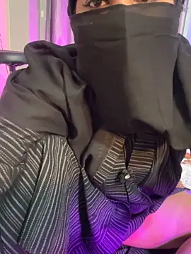 Lisa afreen online show from October 2025 06:02:01 PM