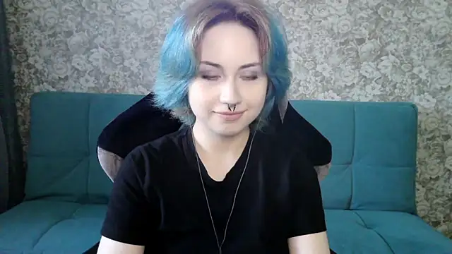 LeisaHopperstad online show from April 2026 02:10:02 PM