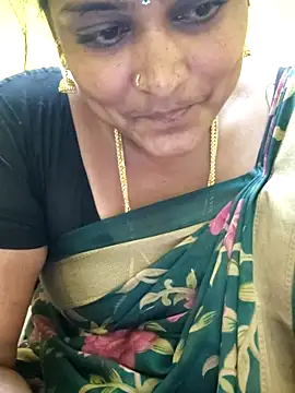 Snapshot of navyasree143 chatting on October 2025 05:51:01 AM navyasree143 online show from October 2025 05:51:01 AM