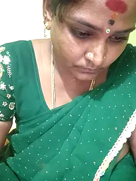 Snapshot of navyasree143 chatting on November 2025 12:38:01 PM navyasree143 online show from November 2025 12:38:01 PM