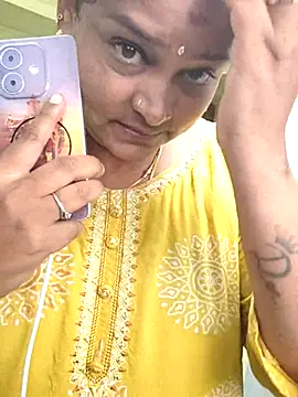 Snapshot of navyasree143 chatting on December 2025 04:55:01 AM navyasree143 online show from December 2025 04:55:01 AM