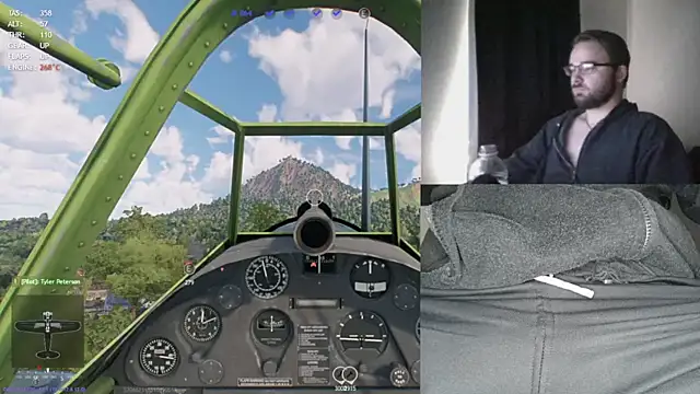 Snapshot of bear8t chatting on October 2025 04:19:01 PM bear8t online show from October 2025 04:19:01 PM