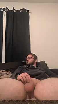 Snapshot of bear8t chatting on October 2025 11:00:01 AM bear8t online show from October 2025 11:00:01 AM