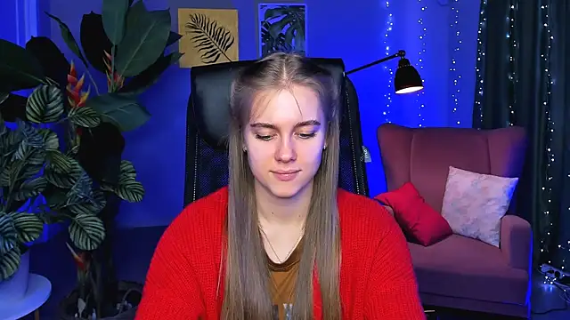 JuneWoods online show from March 2026 07:14:01 AM