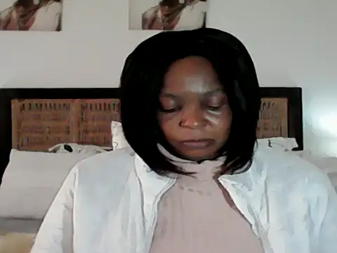 Snapshot of Blacksashaxx chatting on June 2026 07:46:02 AM Blacksashaxx online show from June 2026 07:46:02 AM