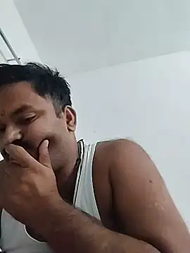 Snapshot of desiyouth94 chatting on November 2025 02:28:02 PM desiyouth94 online show from November 2025 02:28:02 PM