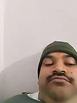 Snapshot of desiyouth94 chatting on December 2025 01:38:02 PM desiyouth94 online show from December 2025 01:38:02 PM