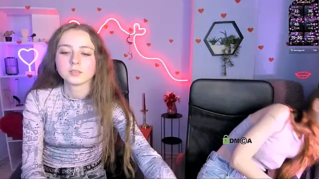 rebecca smile online show from April 2026 07:58:01 PM